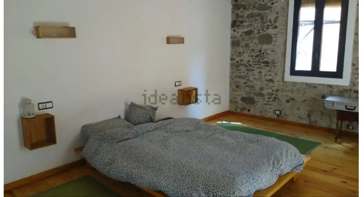 Dormitori de Pis en venda en Ripoll amb Balcó