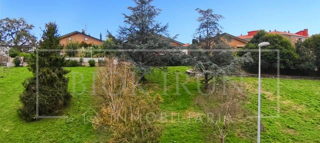 Piso en Venta en Calle Calle de Telesforo Aranzadi en Intxaurrondo