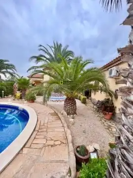 Casa amb piscina en venda a Miami Platja, imagen 5