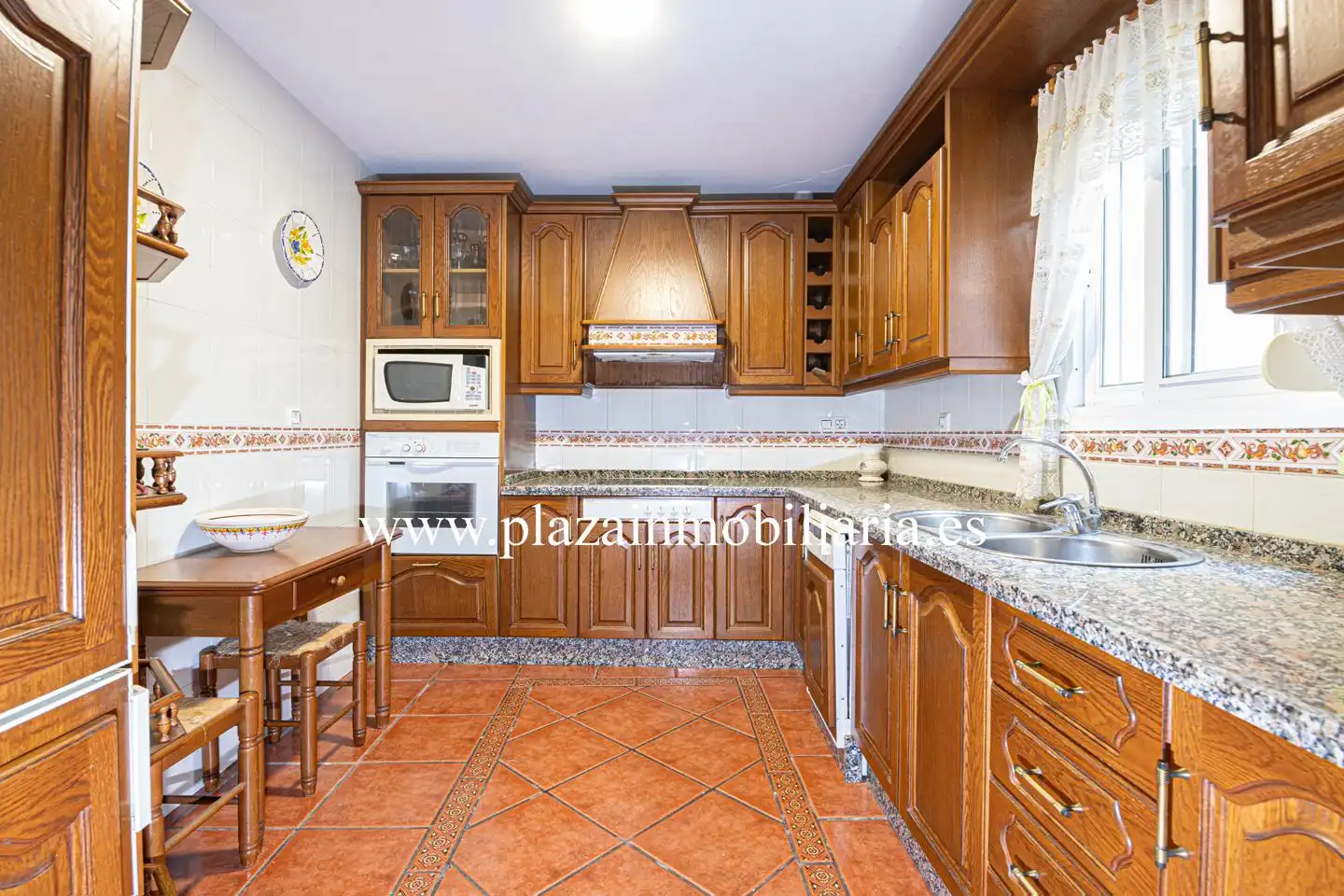 Cocina de Casa o chalet en venta en Lucena con Terraza, Trastero y Balcón
