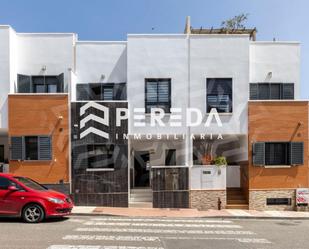 Exterior view of House or chalet for sale in Roquetas de Mar  with Air Conditioner and Terrace
