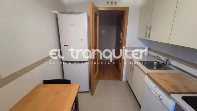 Kitchen of Flat for rent in Madrid  with Swimming Pool, Furnished and Washing machine
