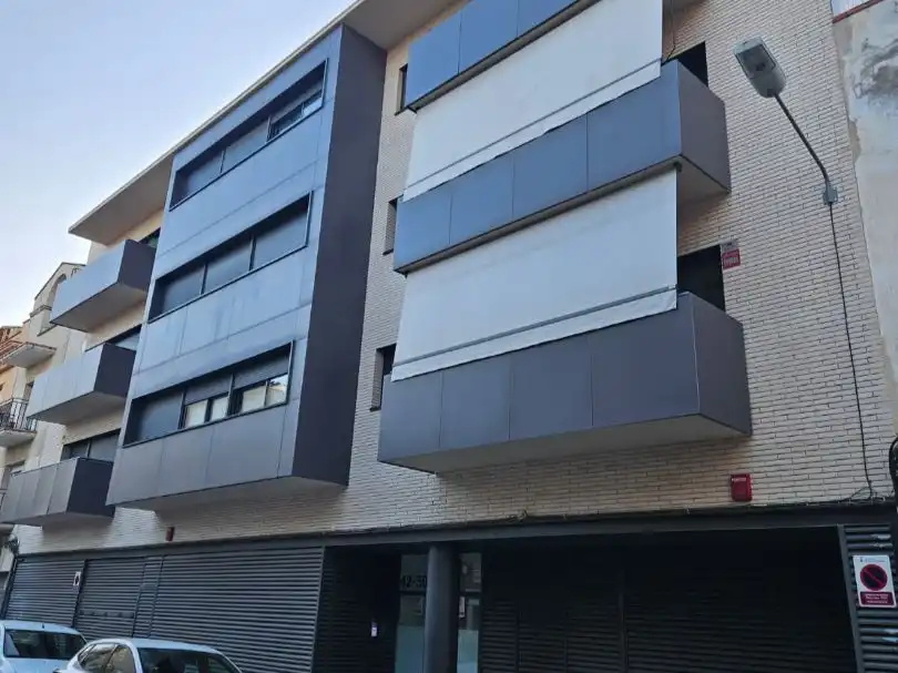 Vista exterior de Traster en venda en Sant Adrià de Besòs