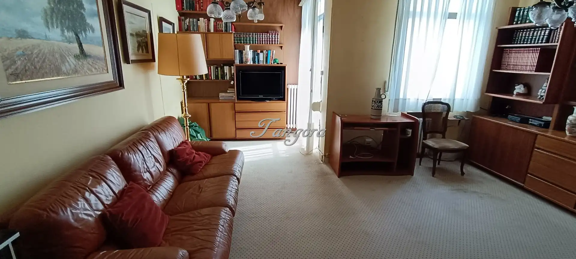 Sala de estar de Piso en venta en Bilbao  con Calefacción, Parquet y Horno