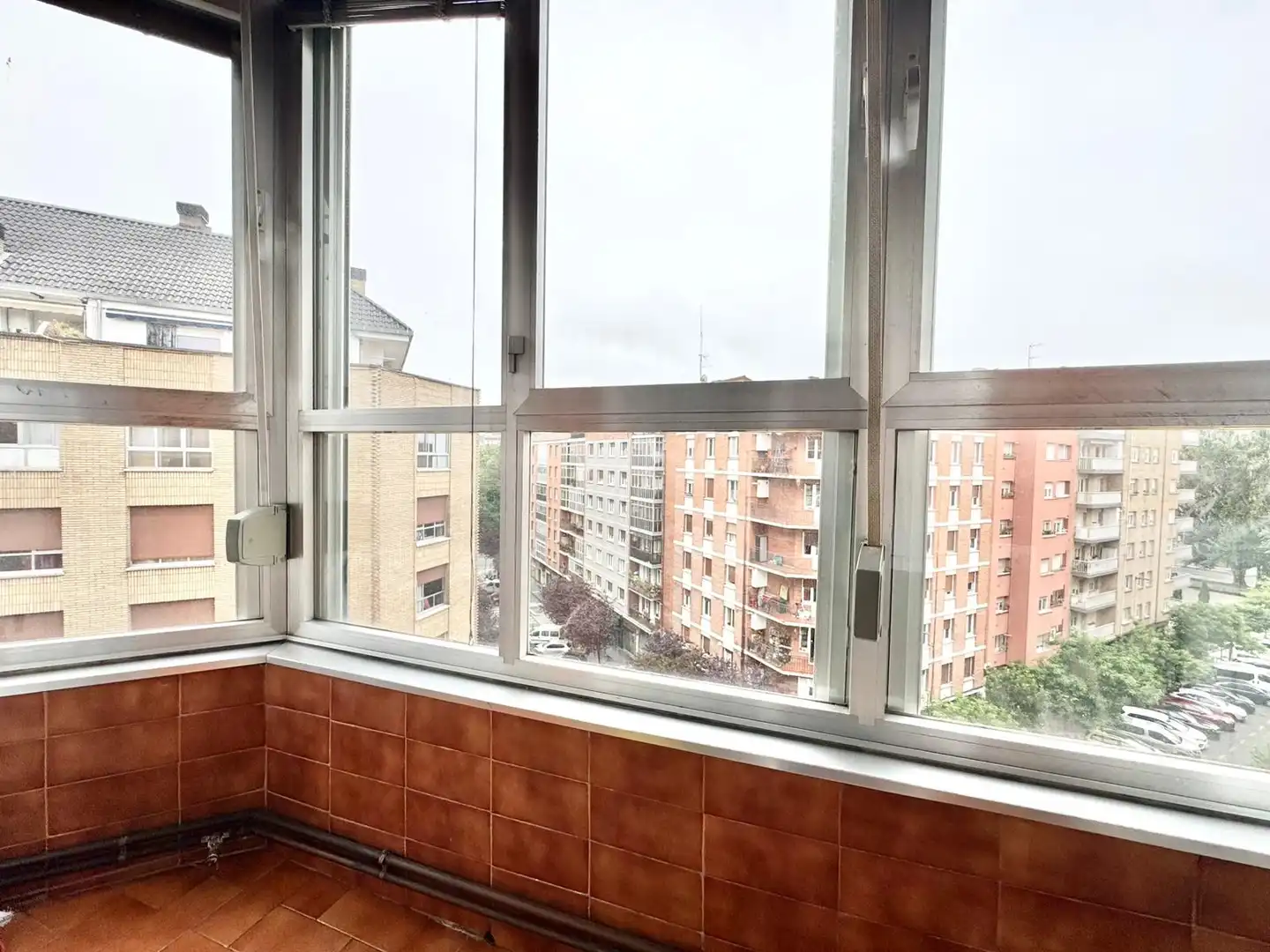 Vista exterior de Pis en venda en Vitoria - Gasteiz amb Terrassa