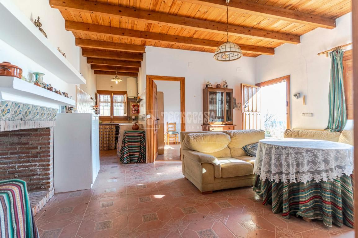 Finca rústica en venta en Los Guájares