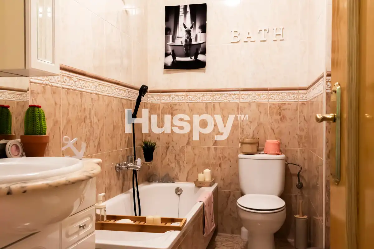 Flat for sale in Torreperogil, Jaén