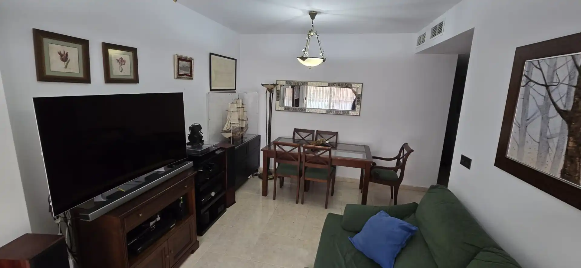 Wohnzimmer von Wohnung zum Verkauf in Melilla