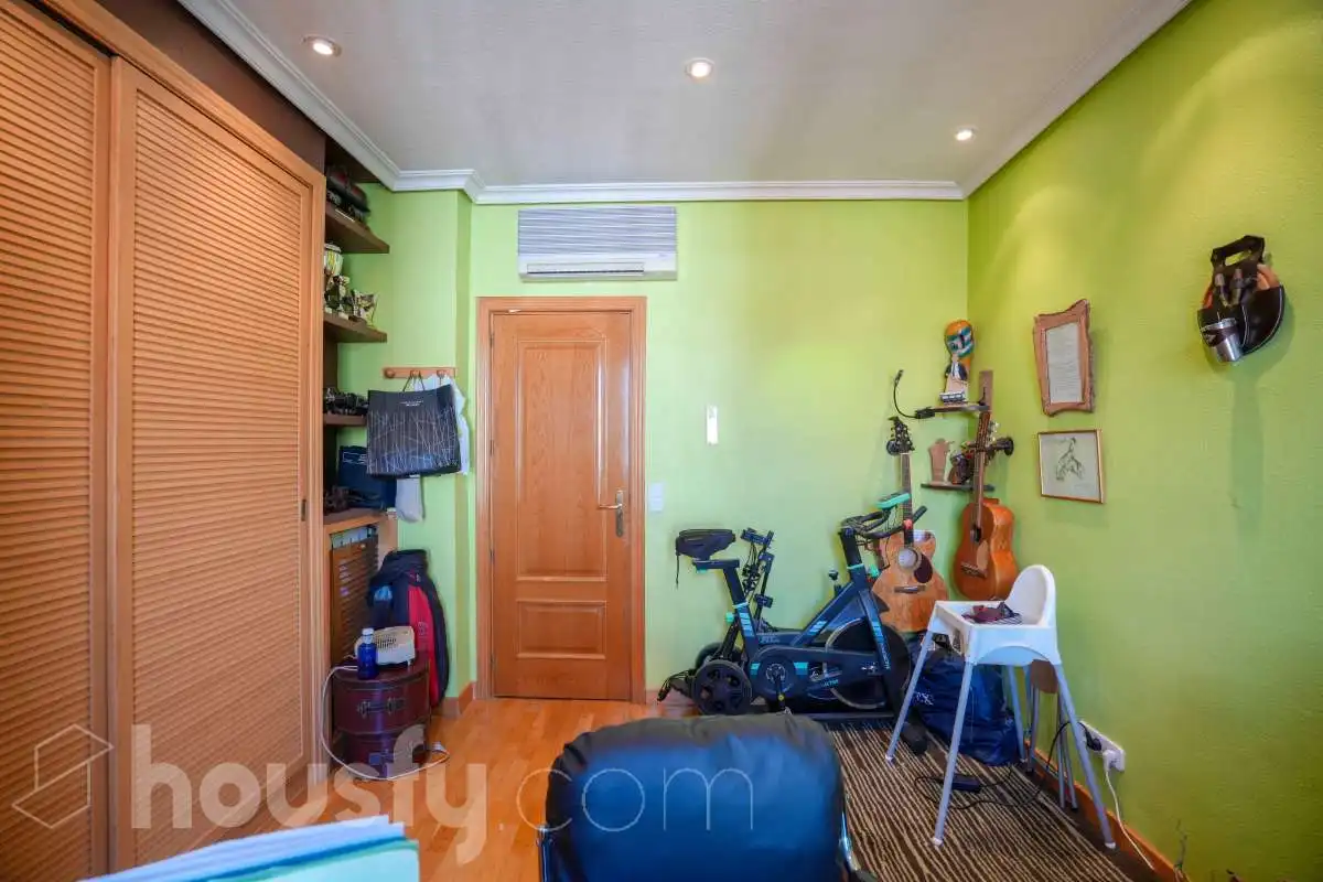 Habitación de Ático en venta en Madrid con Aire acondicionado, Calefacción y Parquet