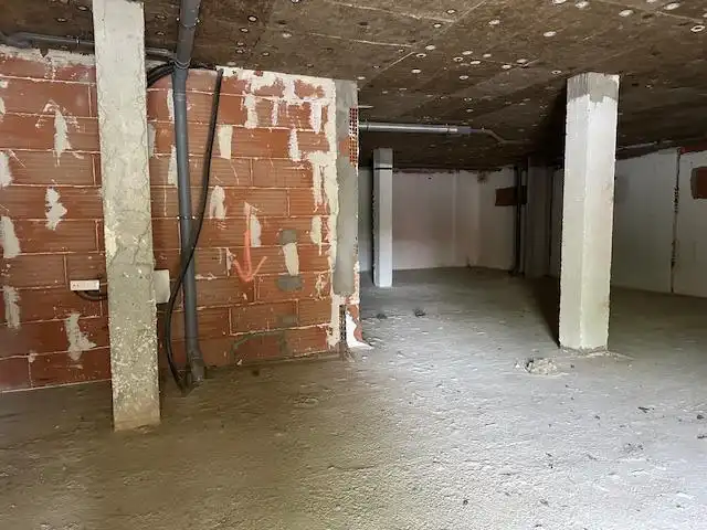 Local comercial en venta en Avenida MADRID, imagen 5