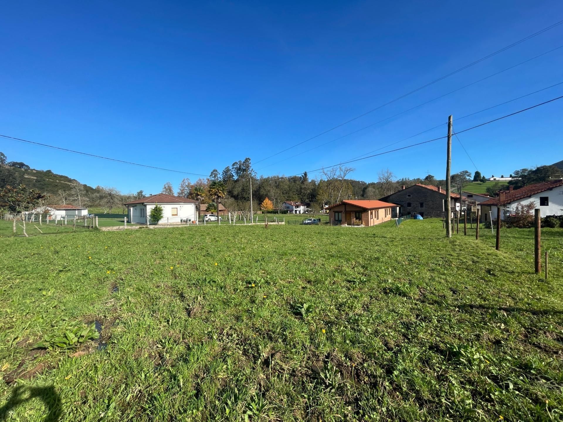 Residencial en venda en Valdáliga