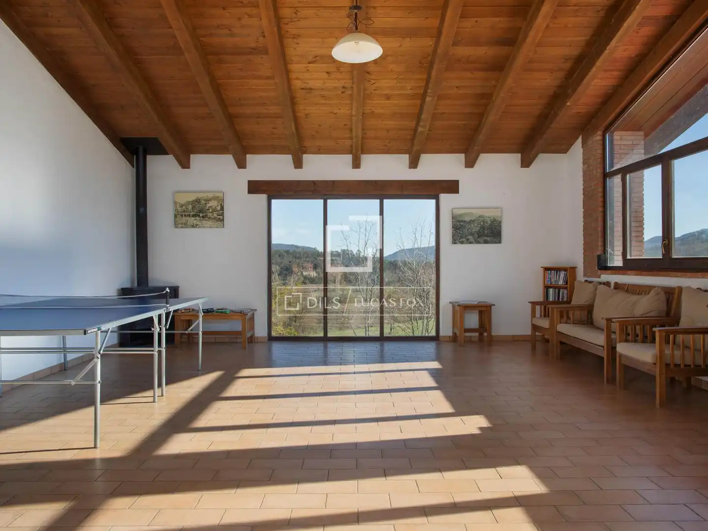 Sala de estar de Finca rústica en venta en Santa Pau con Jardín privado, Terraza y Trastero
