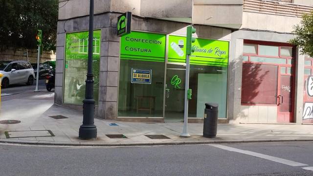 Local comercial en Alquiler en Calle Calle de Ourense, 2 en Praza Independencia