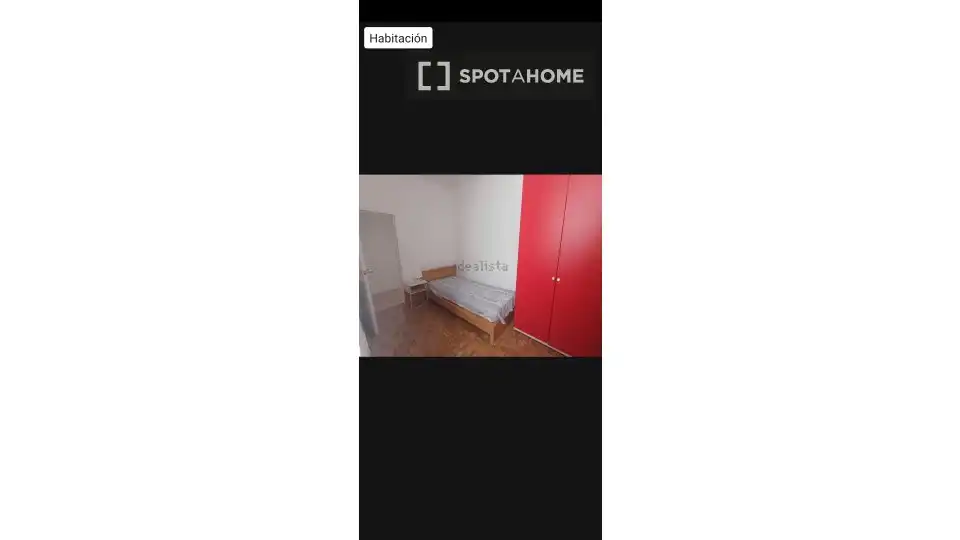 Habitación de Apartamento para compartir en Madrid con Aire acondicionado, Terraza y Amueblado