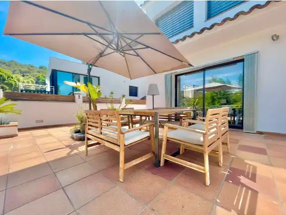Detached house with pool for sale in Calle Serrallarga 20-22, imagen 7
