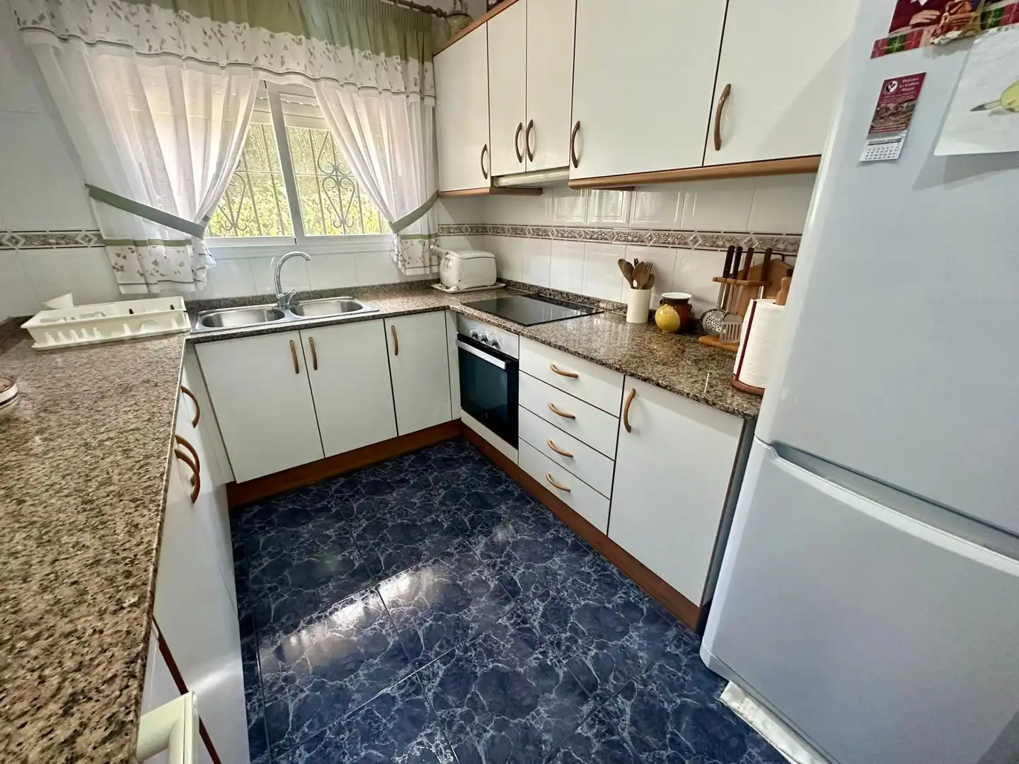 Kitchen of Houses for sale in El Vendrell  with Private garden, Terrace and Storage room