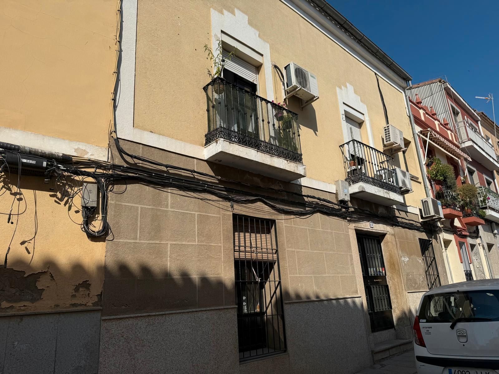 Exterior view of Duplex for sale in Cáceres Capital