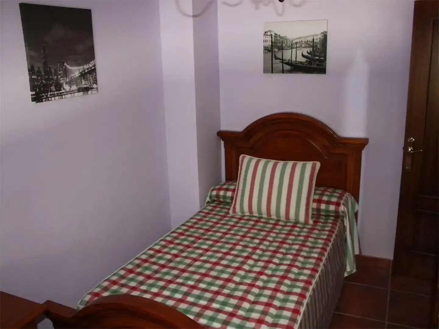 Dormitori de Casa adosada en venda en Pegalajar amb Aire condicionat, Traster i Piscina