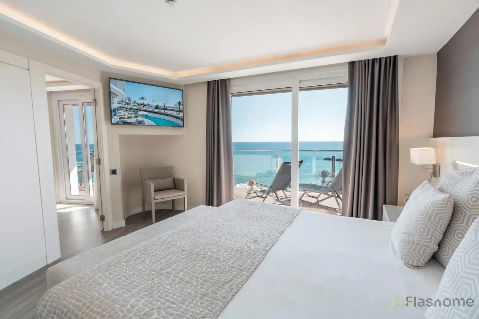 Inmuebles singulares con ascensor en venta en Marbella Centro, imagen 2