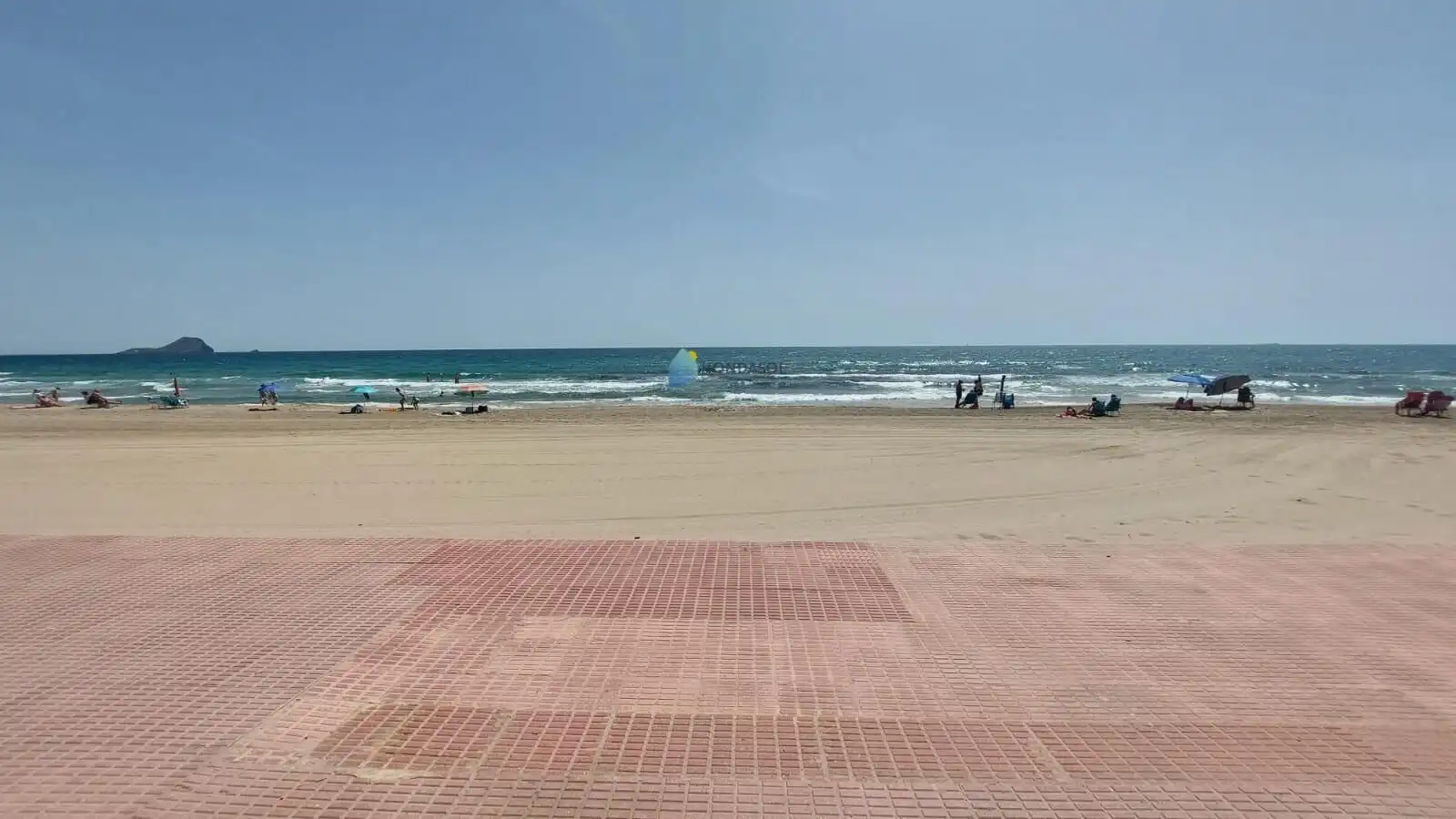 Außenansicht von Maisonette zum Verkauf in La Manga del Mar Menor mit Terrasse, Abstellraum und Möbliert