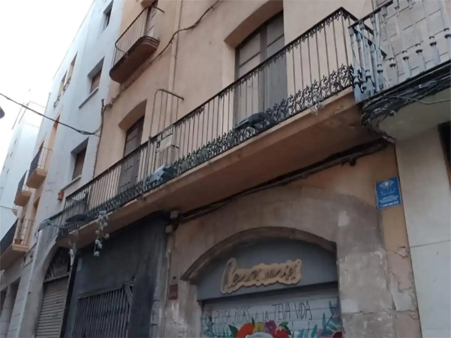 Vista exterior de Casa adosada en venda en Valls