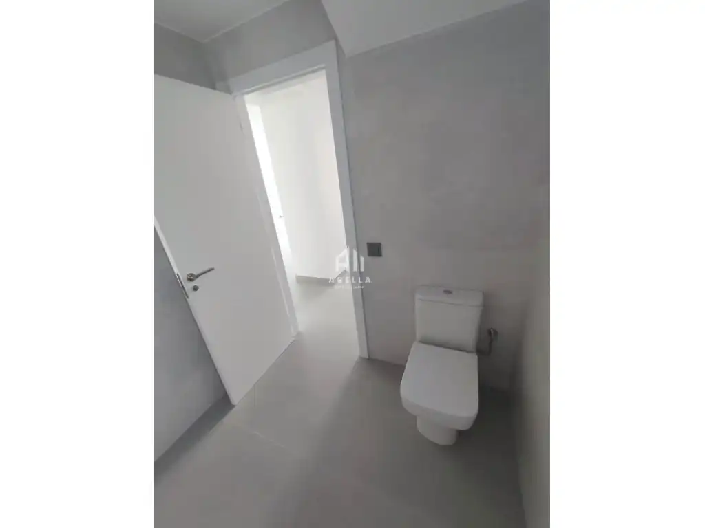 Bany de Casa adosada en venda en Alcarràs