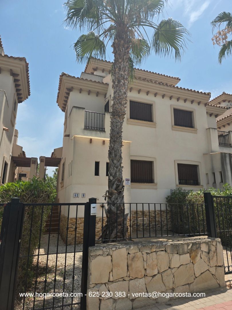 Vista exterior de Casa adosada en venda en Algorfa amb Terrassa, Forn i Balcó