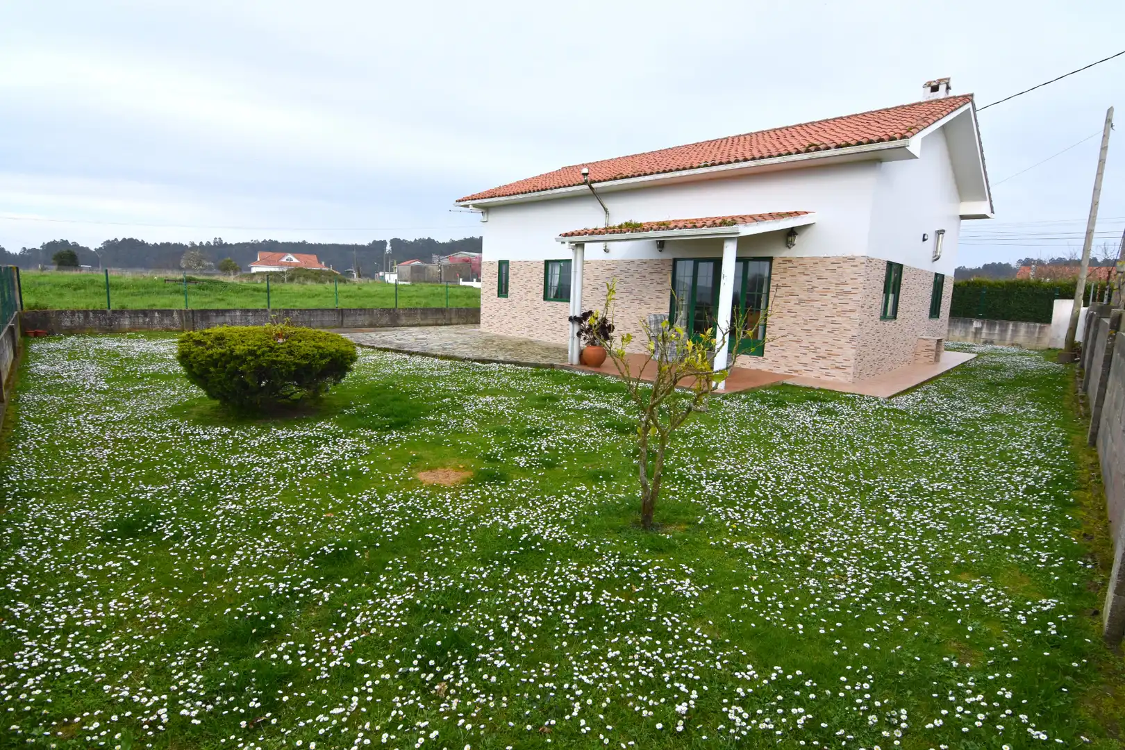 Jardín de Casa o chalet en venta en Pontedeume con Calefacción, Jardín privado y Parquet