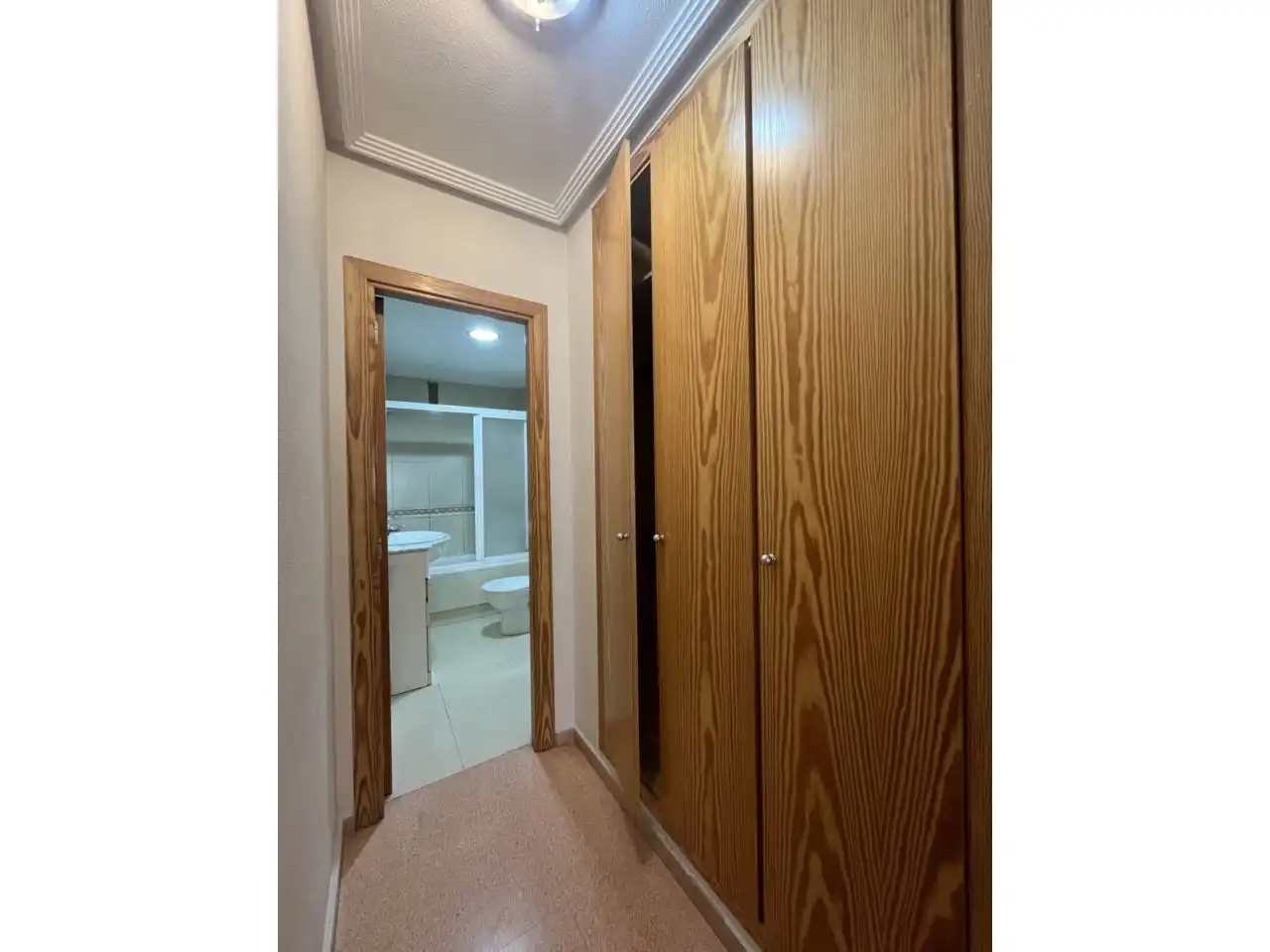 Habitación de Piso de alquiler en Sant Joan d'Alacant con Calefacción, Trastero y Balcón