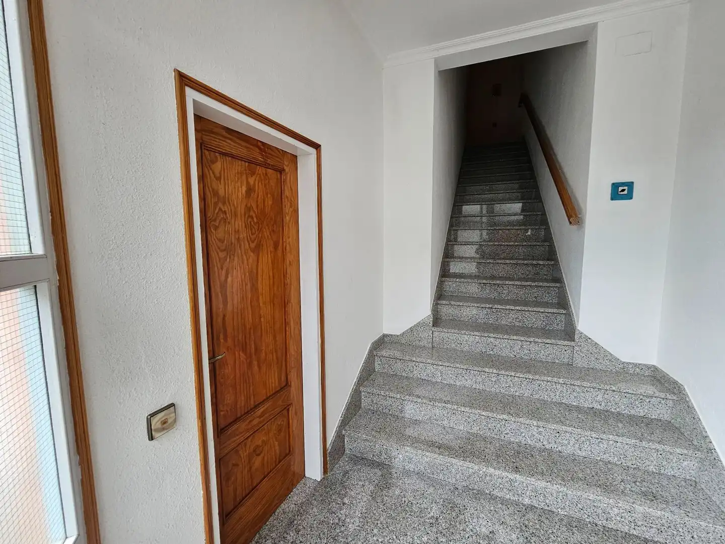 Casa adosada en venta en Olot con Calefacción, Trastero y Amueblado