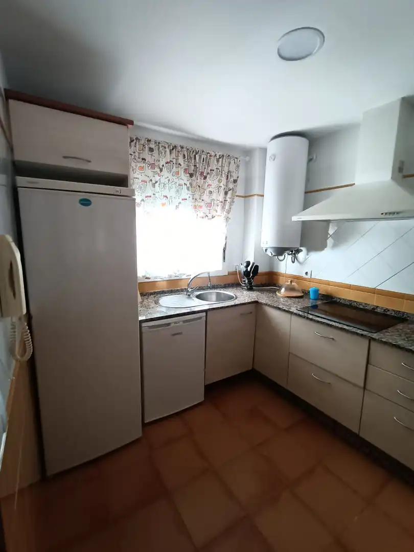 Flat for rent in Calle Ingeniero Vargas Machuca, La Casería - San Carlos