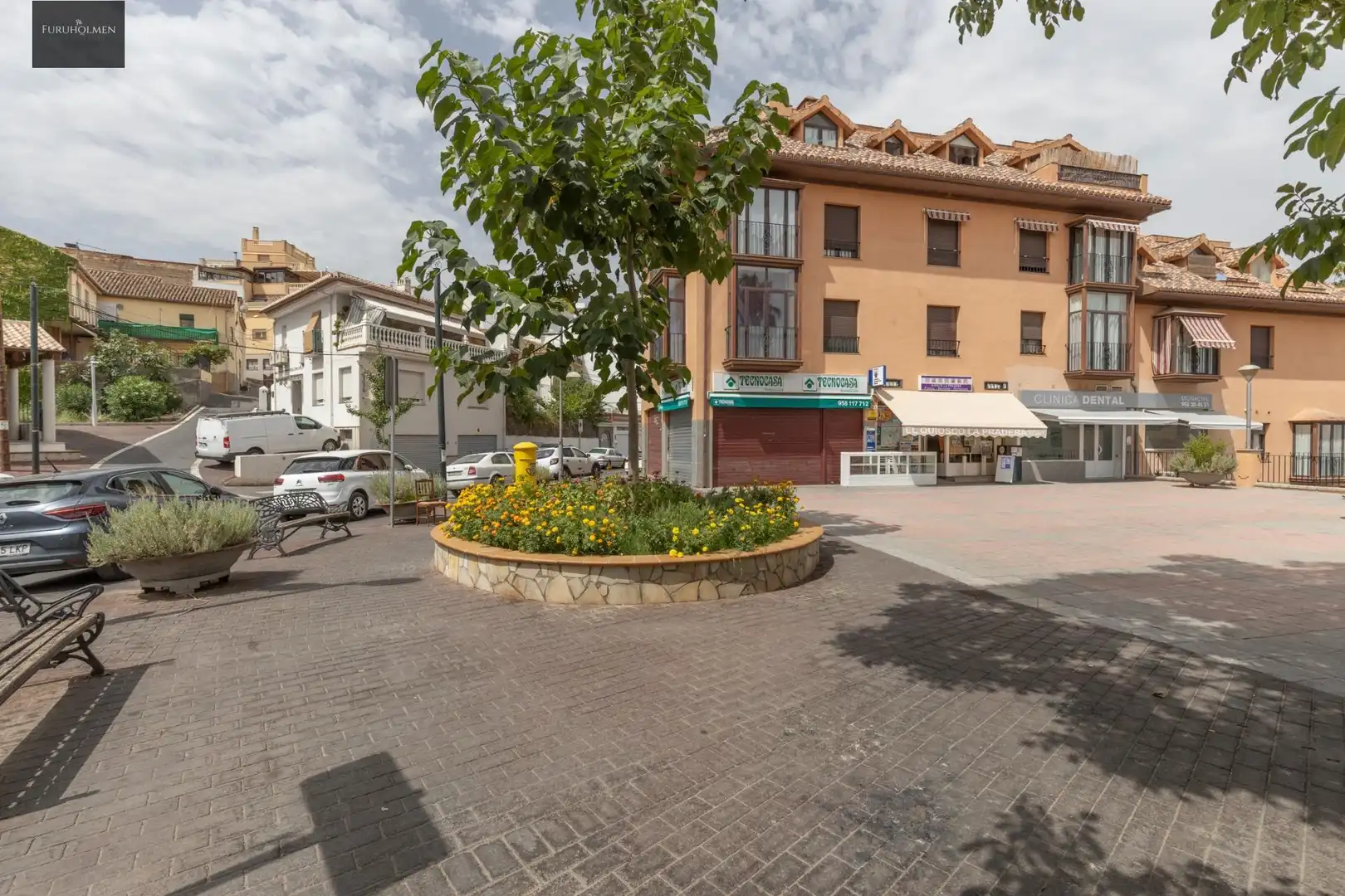 Vista exterior de Casa adosada en venda en Monachil amb Aire condicionat, Calefacció i Terrassa