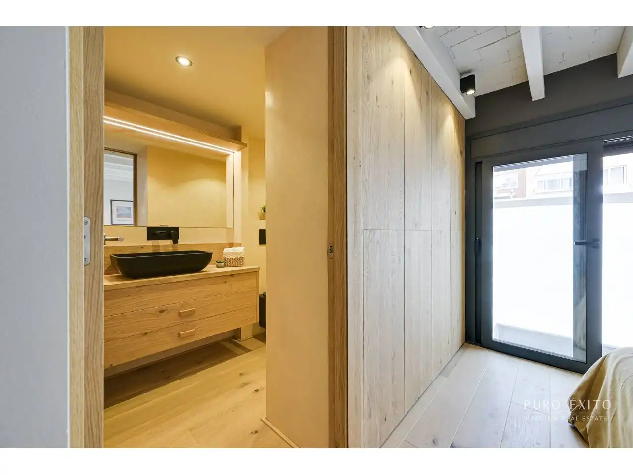 Baño de Dúplex en venta en Barcelona con Aire acondicionado, Terraza y Balcón