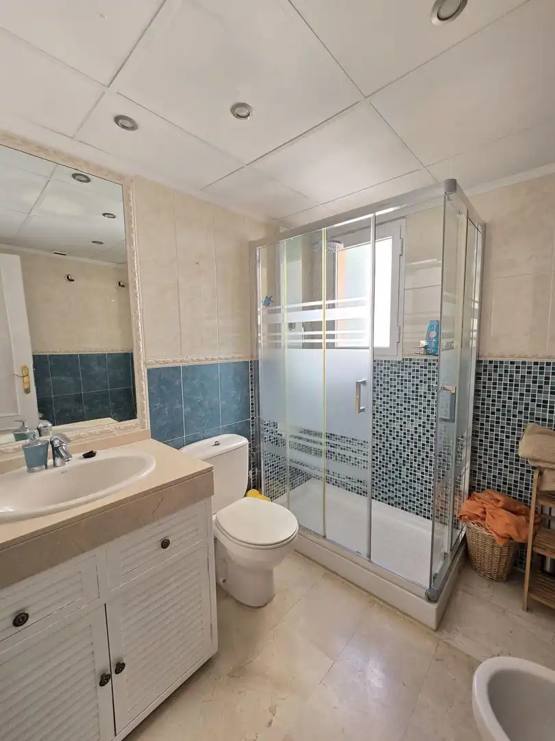 Baño de Piso en venta en Málaga con Aire acondicionado, Calefacción y Terraza