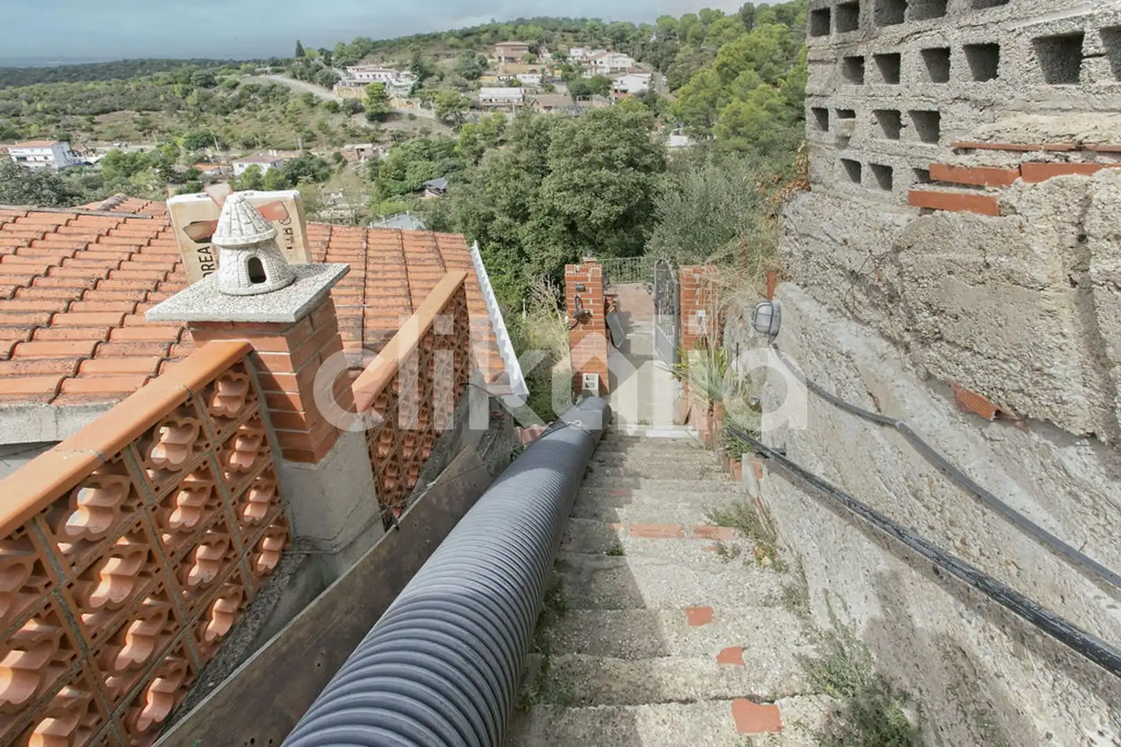 Exterior view of Houses for sale in Sant Cugat del Vallès  with Terrace