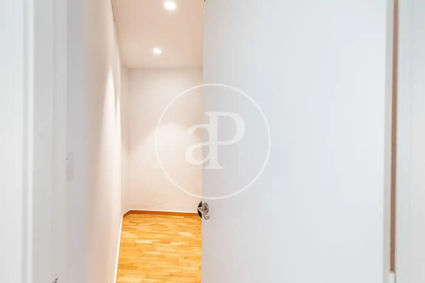 Wohnung zur Miete in Barcelona mit Klimaanlage, Heizung und Möbliert