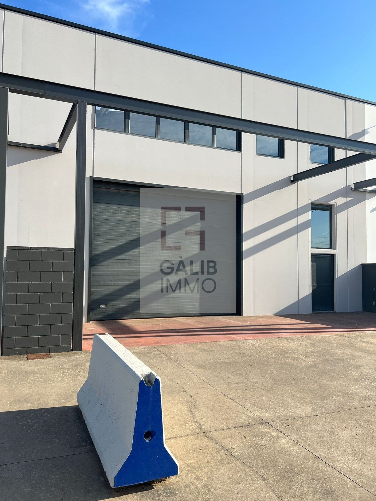 Industrial buildings to rent in Avinyonet de Puigventós
