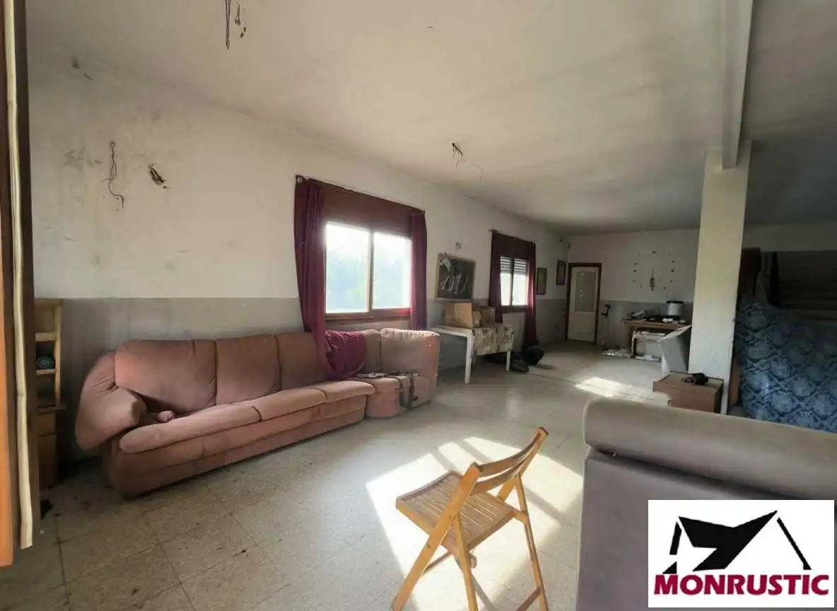 Sala de estar de Finca rústica en venta en Masllorenç