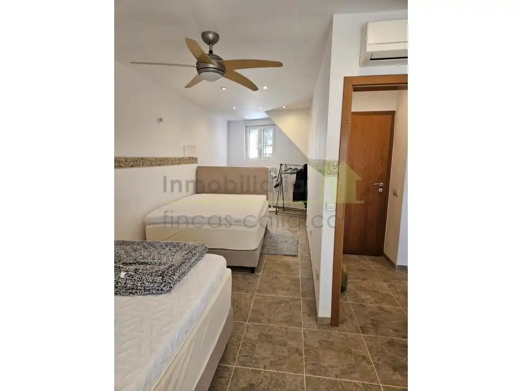 Dormitori de Casa o xalet en venda en Benicarló amb Jardí privat, Terrassa i Forn