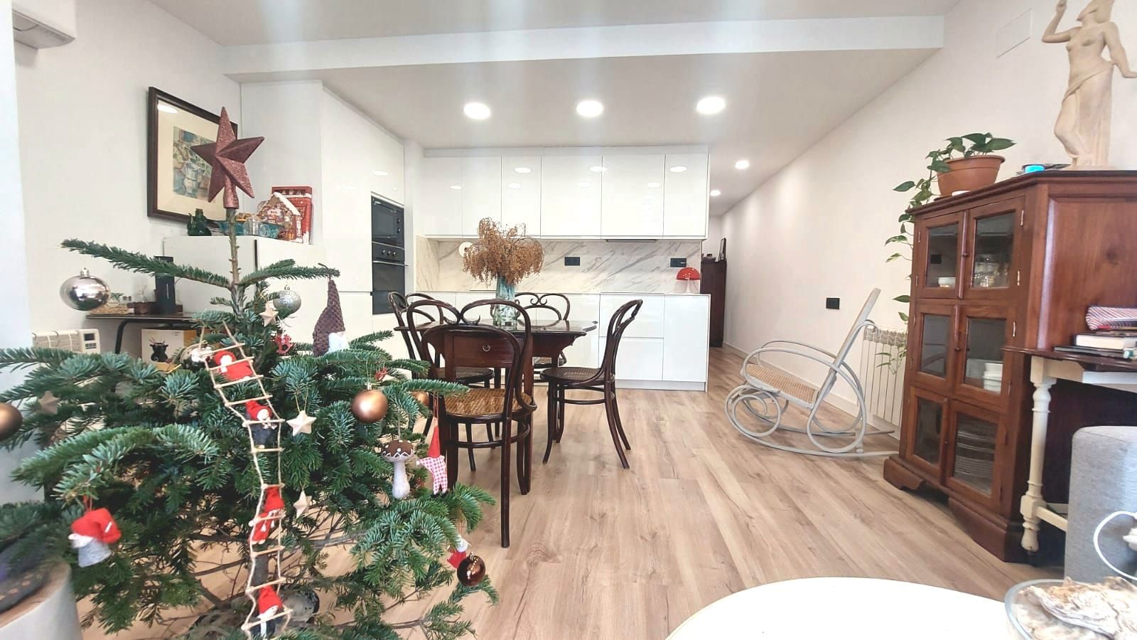 Kitchen of Flat for sale in Terrassa  with Air Conditioner, Heating and Parquet flooring