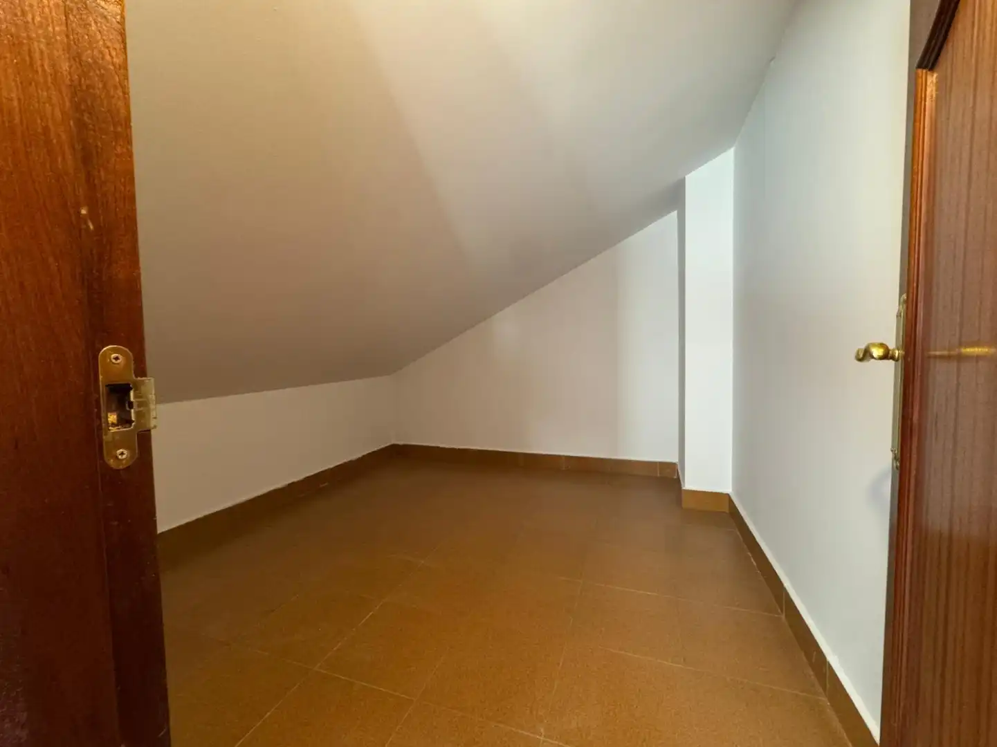 Dúplex en venda en Laredo amb Calefacció i Balcó