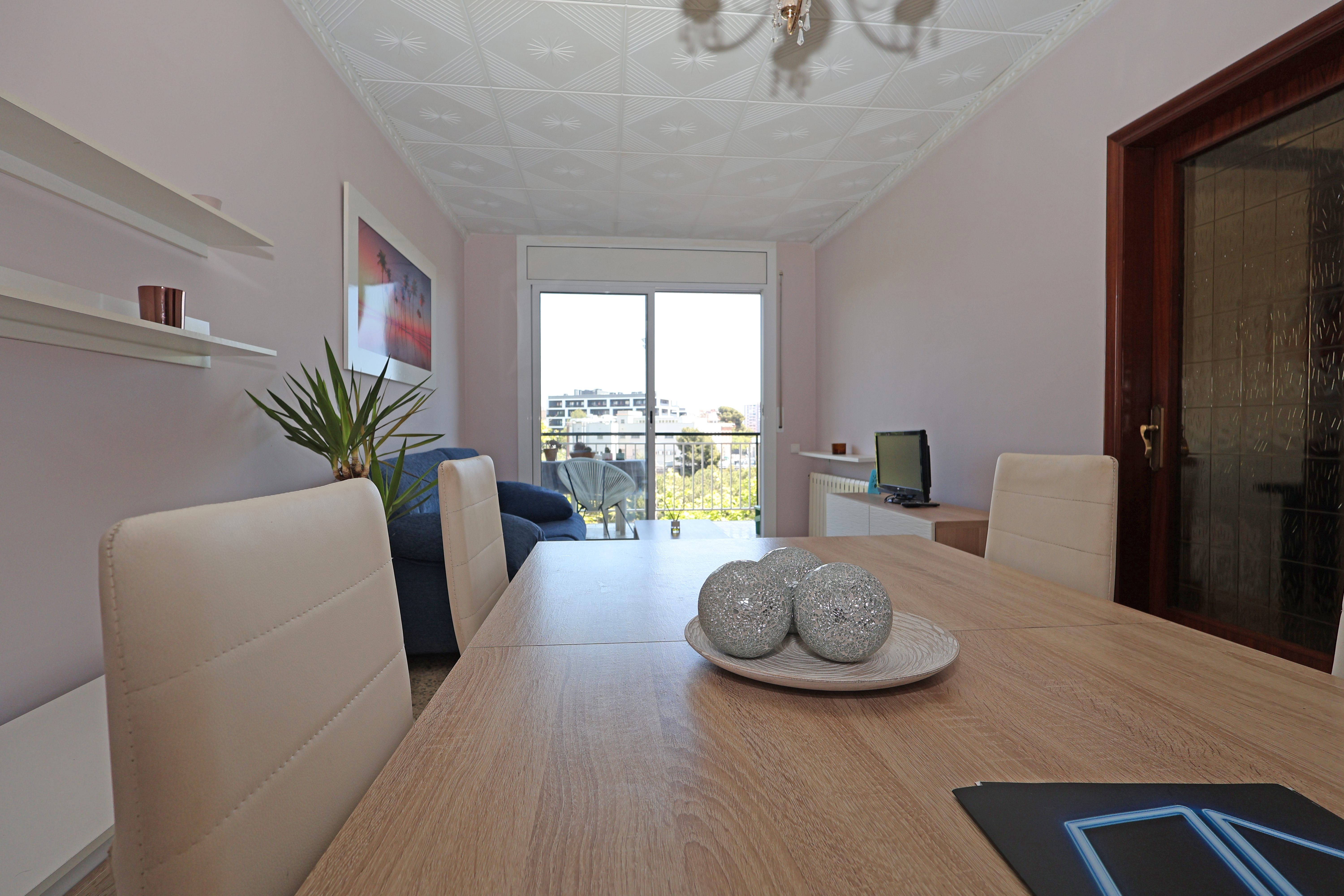 Bedroom of Flat for sale in Esplugues de Llobregat  with Balcony