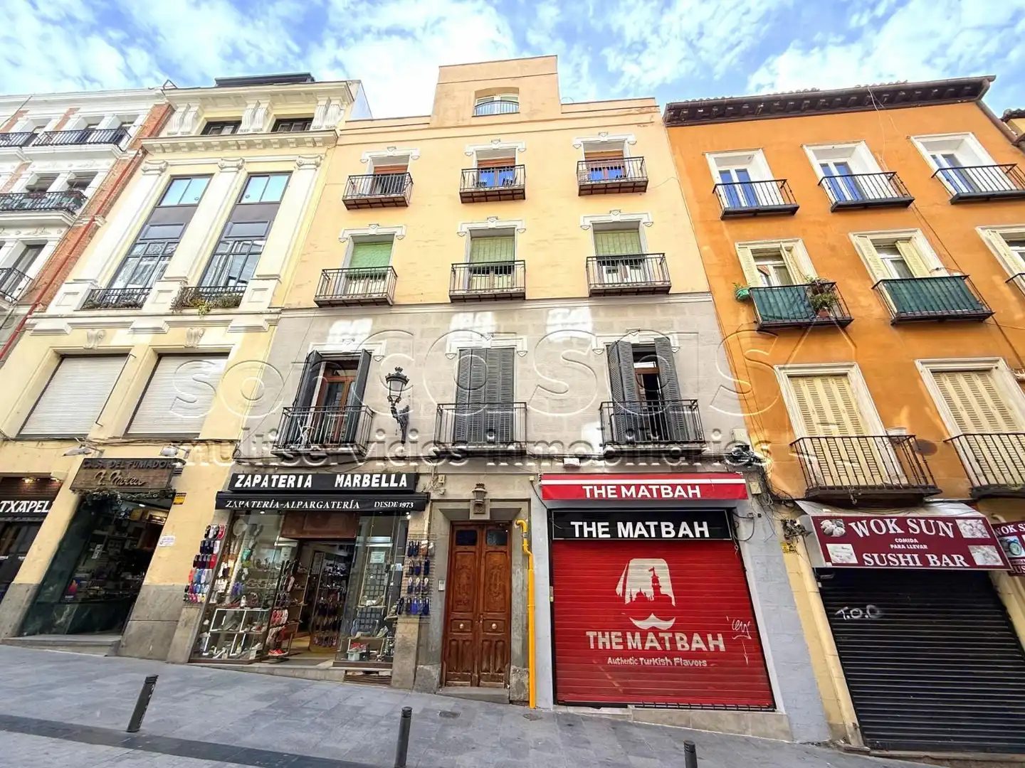 Vista exterior de Àtic en venda en Madrid amb Aire condicionat, Calefacció i Terrassa