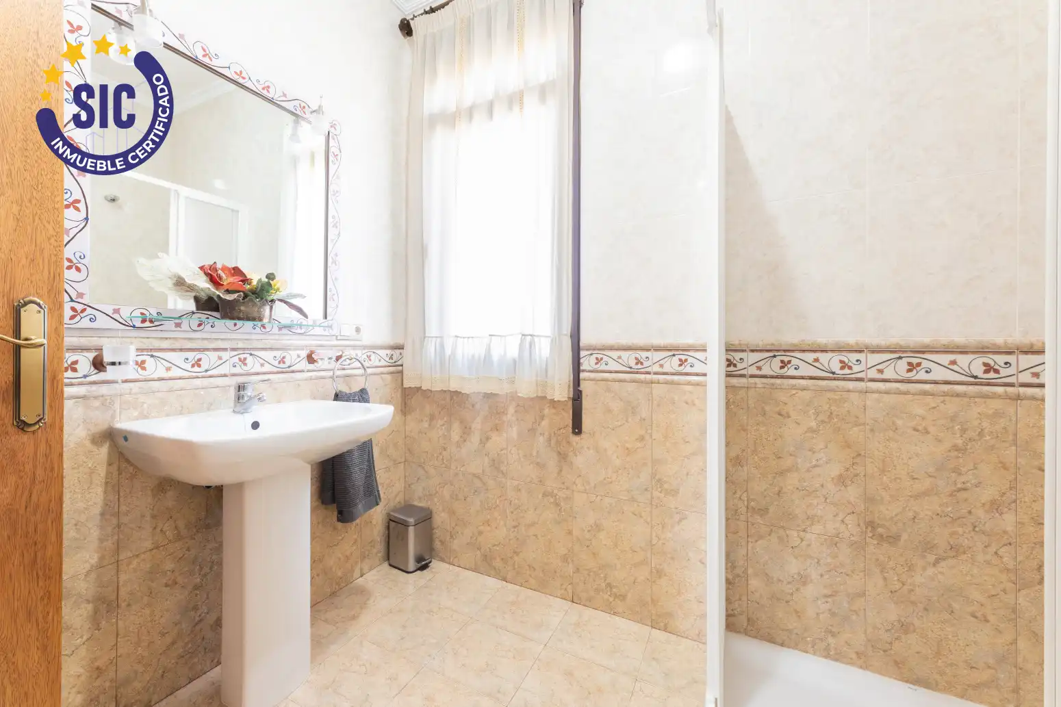 Baño de Casa o chalet en venta en Hontecillas con Calefacción, Terraza y Amueblado