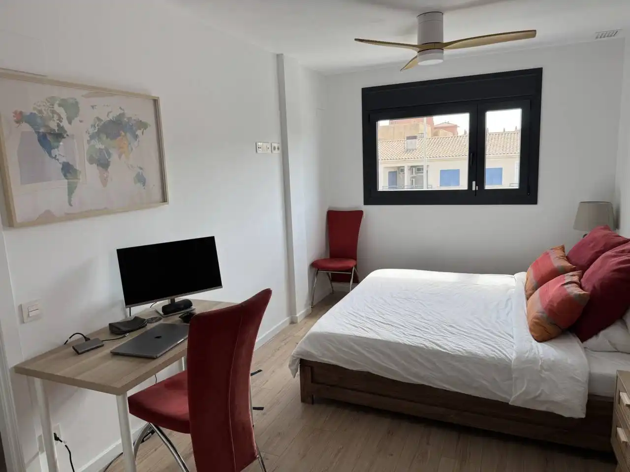 Bedroom of Flat for rent in Cubelles  with Air Conditioner, Heating and Parquet flooring