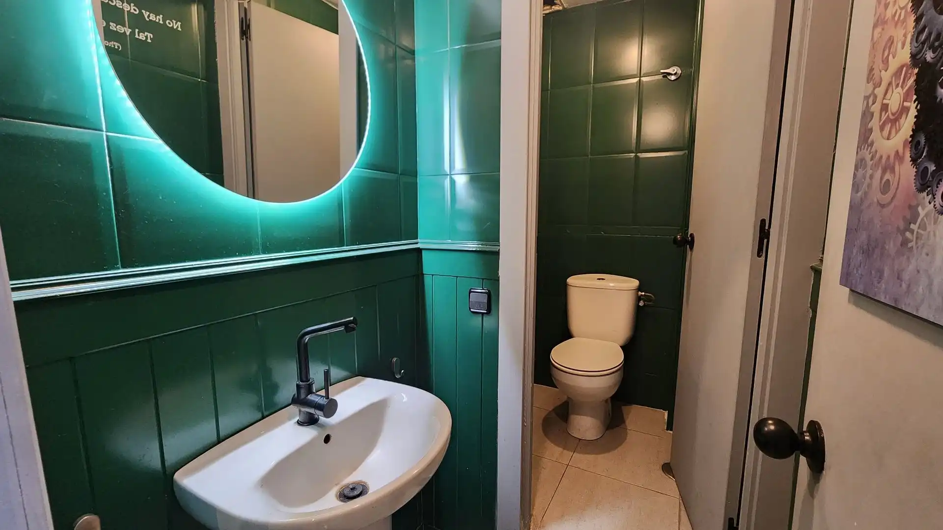 Baño de Local en venta en Getafe con Aire acondicionado