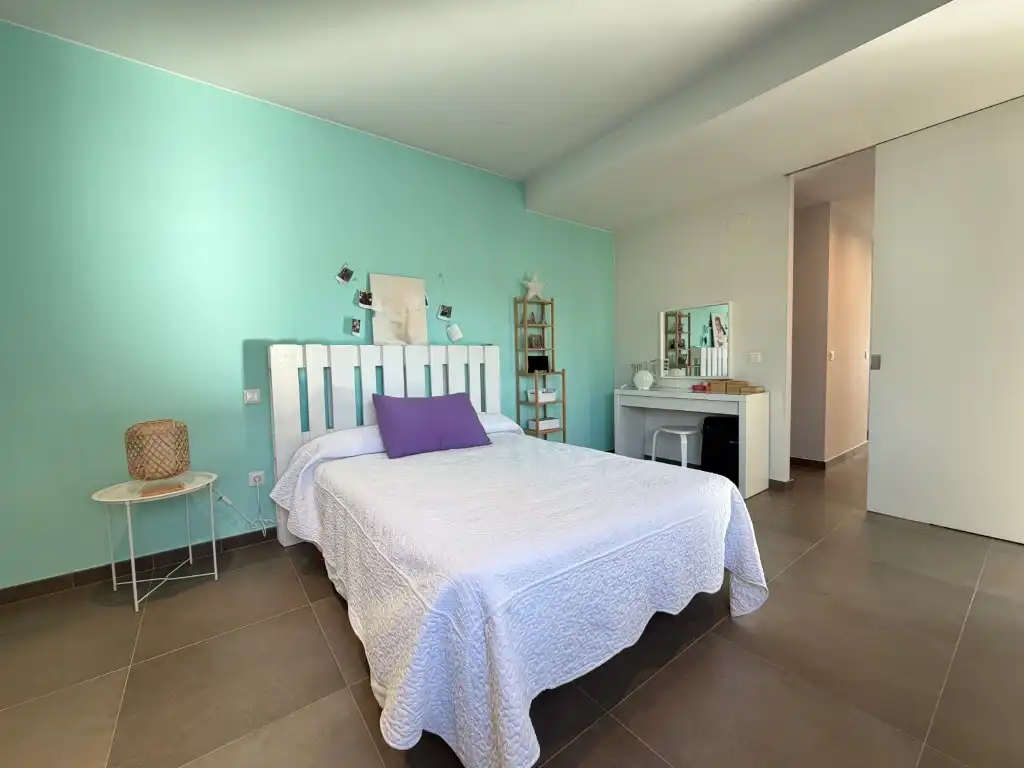 Habitación de Casa o chalet en venta en Cornellà del Terri con Jardín privado, Terraza y Piscina