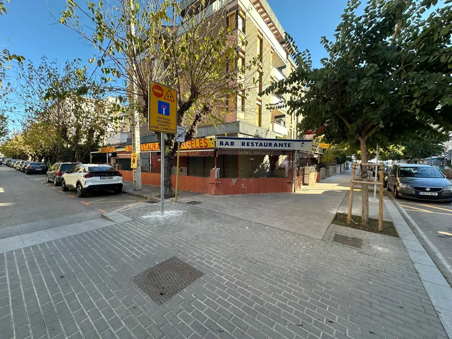 Außenansicht von Geschaftsraum zum Verkauf in Calafell mit Terrasse