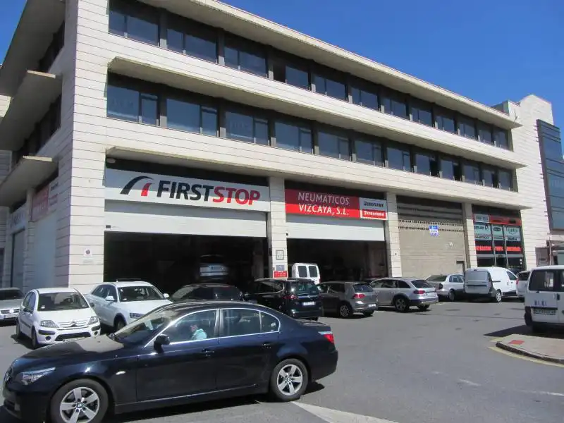 Büro mit Aufzug zur Miete in Erandio