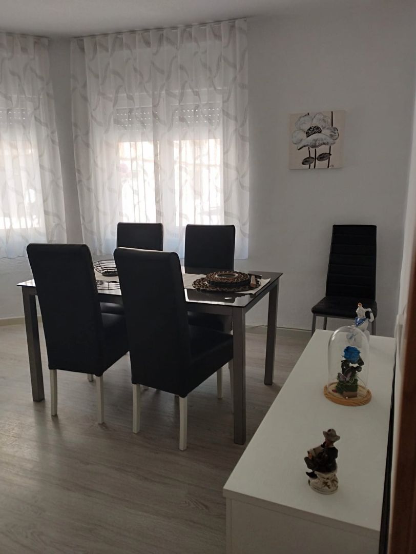 Comedor de Piso de alquiler en  Albacete Capital con Aire acondicionado, Calefacción y Parquet